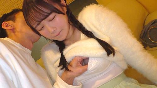 Cô bé ngày thơ bị lừa lên thành phố đóng phim sex