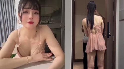 Vợ hư gạ tình anh shipper khi chồng đi xa